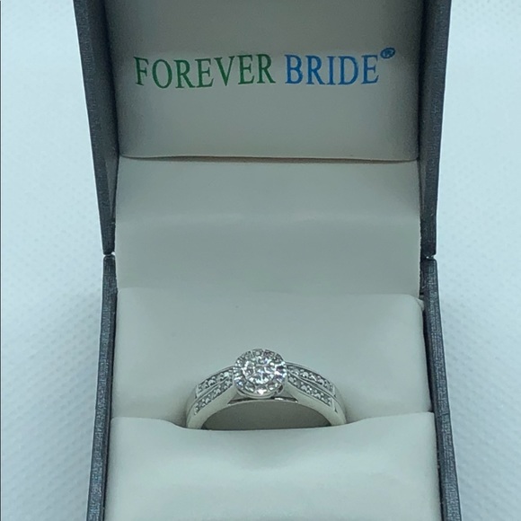 NWT: .2 CTTW DIAMOND / .925 SS BRIDAL SET SIZE 7 - Picture 15 of 15